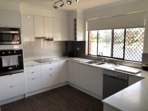 Renovated Waterfront Unit!