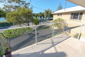 Waterfront Two Bedroom Unit – Walk to Beach and Cafes